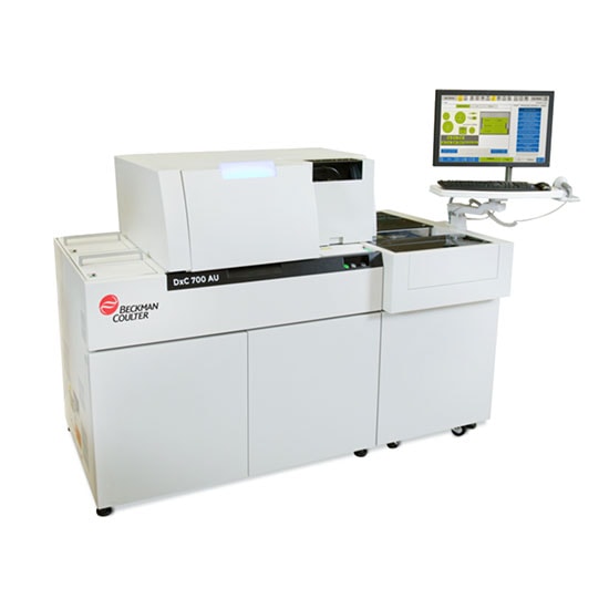 DxC 700 AU Chemistry Analyzer